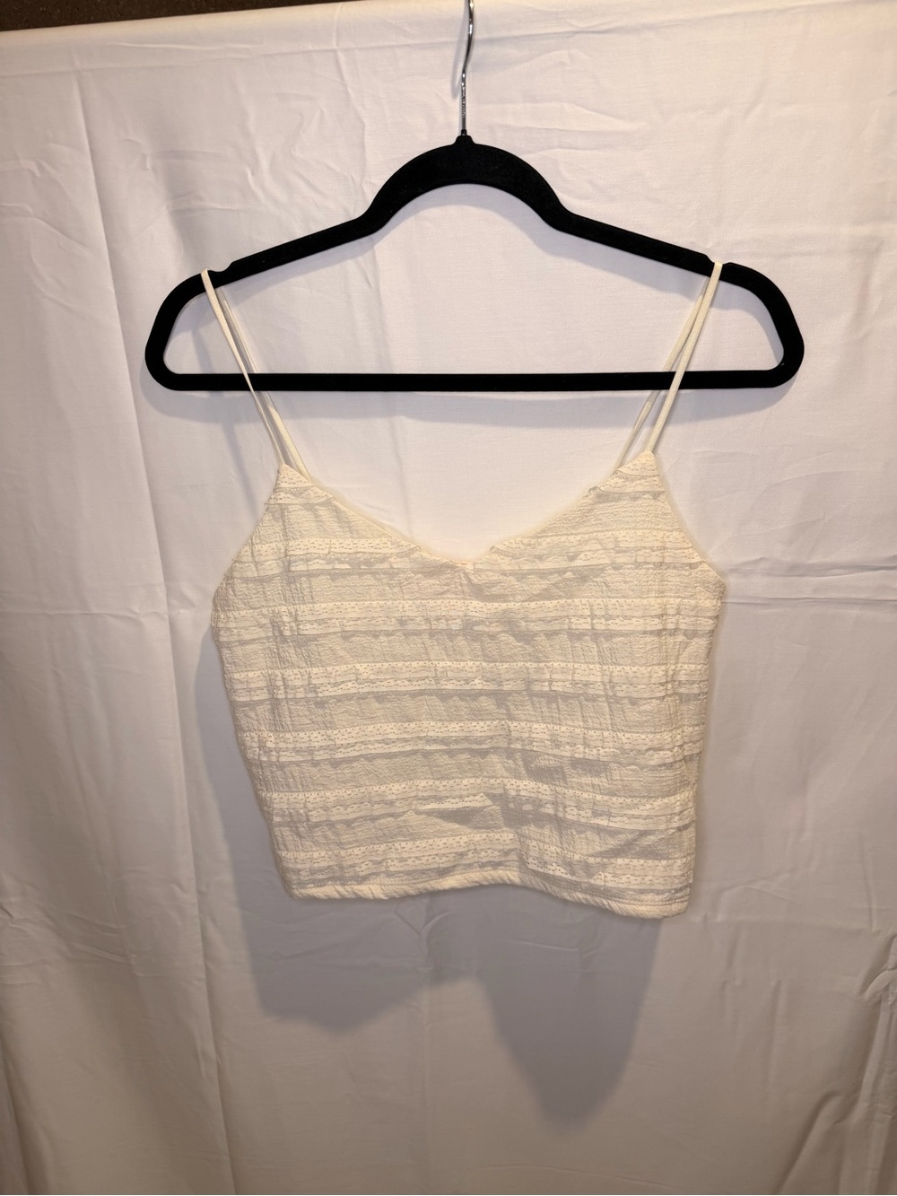 Good Luck Gem Cream Lace Cropped Tank Top